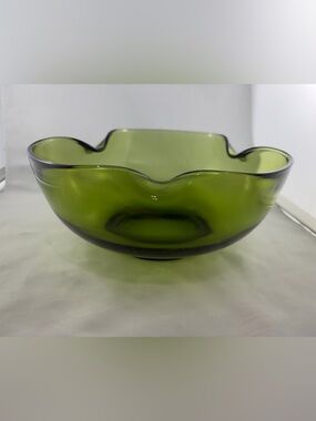 Vintage Indiana Glass Tri Corner Bowl Avocado Green 11 Inch MCM Centerpiece